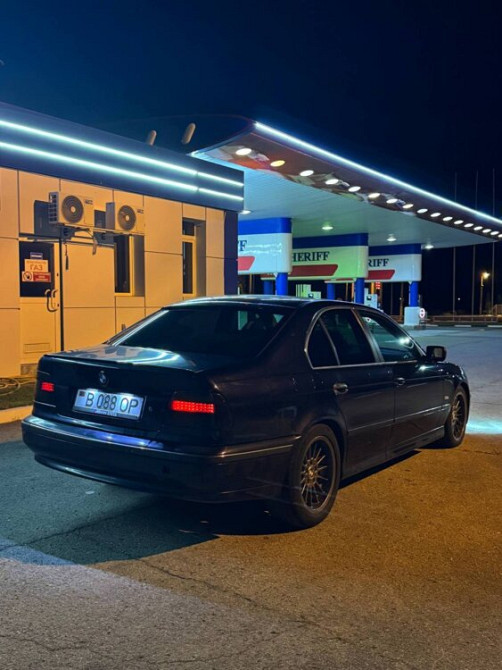 BMW 5 Series 2000 год Бендеры Бендеры - изображение 5