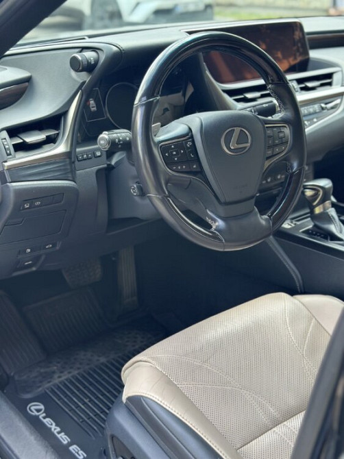 Lexus ES 2019 год Тирасполь Тирасполь - изображение 2