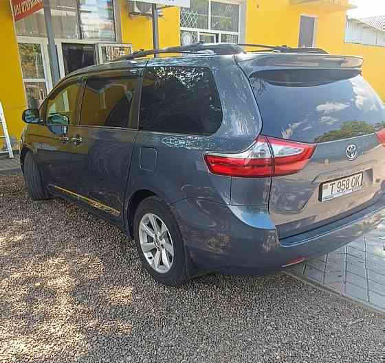 Toyota Sienna 2015 an Tiraspol Tiraspol