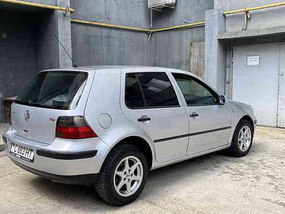 Volkswagen Golf 2000 an Tiraspol Tiraspol