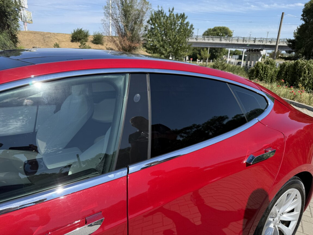 Tesla Model S 2017 год Тирасполь Тирасполь - изображение 9