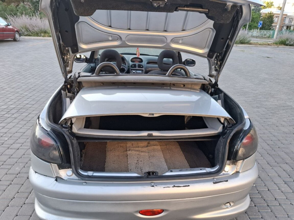 Peugeot 206 2001 год Слободзея Слободзея - изображение 6