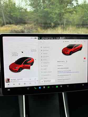 Tesla Model 3 2019 an Camenca Camenca
