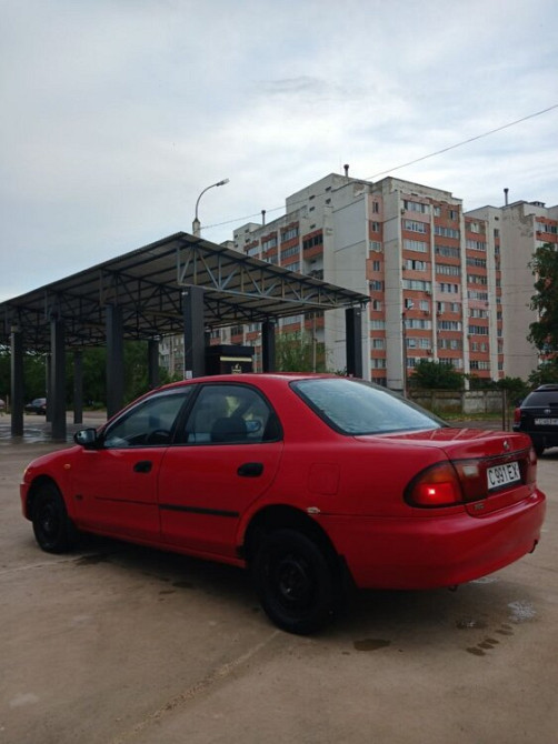 Mazda 323 1995 год Тирасполь Тирасполь - изображение 3