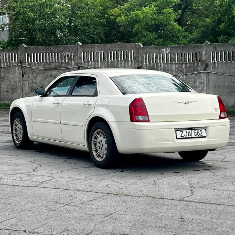 Chrysler 300C 2007 an Rîbnița Rîbnița - fotografie 3