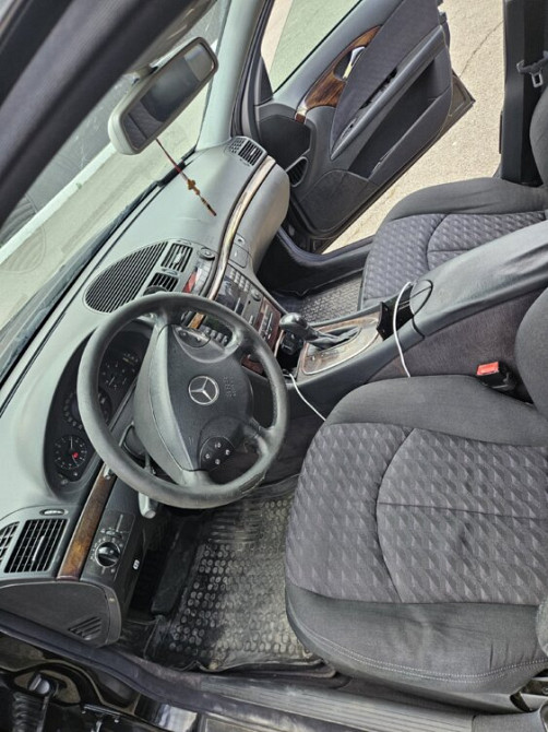 Mercedes E-Class 2004 an Căuşeni Căuşeni - fotografie 5