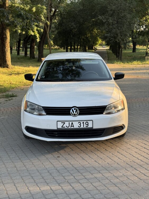 Volkswagen Jetta 2013 an Tiraspol Tiraspol - fotografie 2