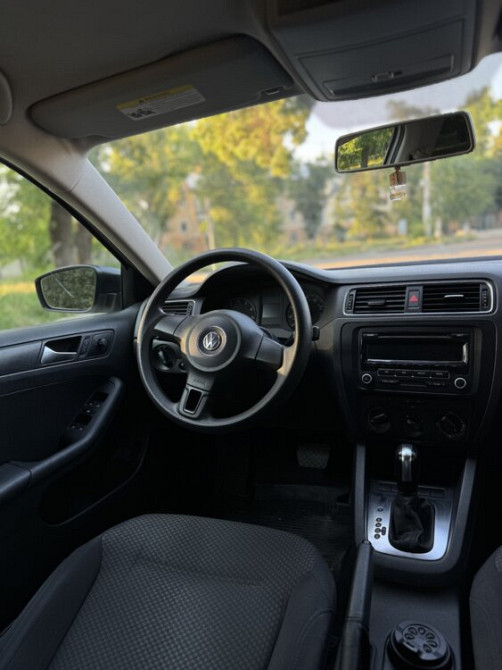 Volkswagen Jetta 2013 an Tiraspol Tiraspol - fotografie 6