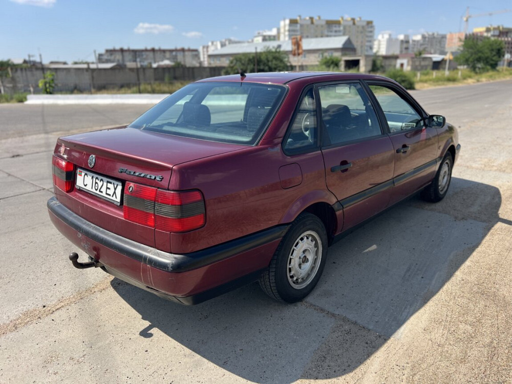 Volkswagen Passat 1994 an Tiraspol Tiraspol - fotografie 2
