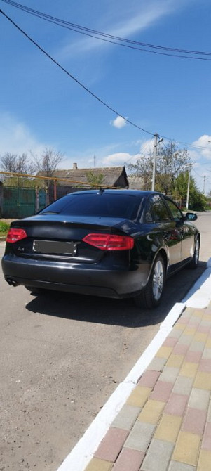 Audi A4 2010 an Bender Bender - fotografie 2