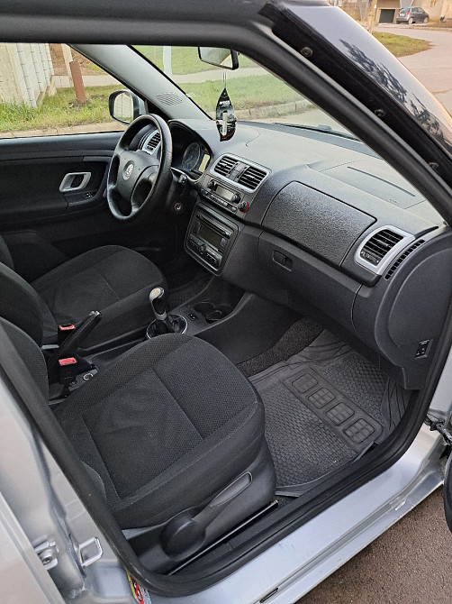Skoda Fabia Кишинёв - изображение 9