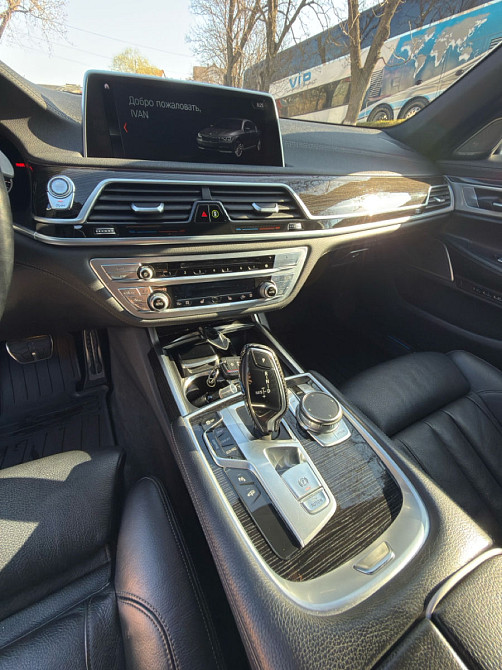 BMW 7 Series Chişinău - fotografie 6