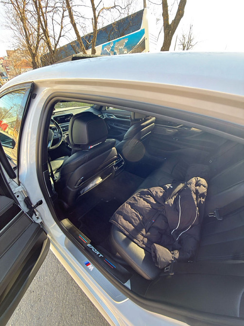 BMW 7 Series Chişinău - fotografie 10