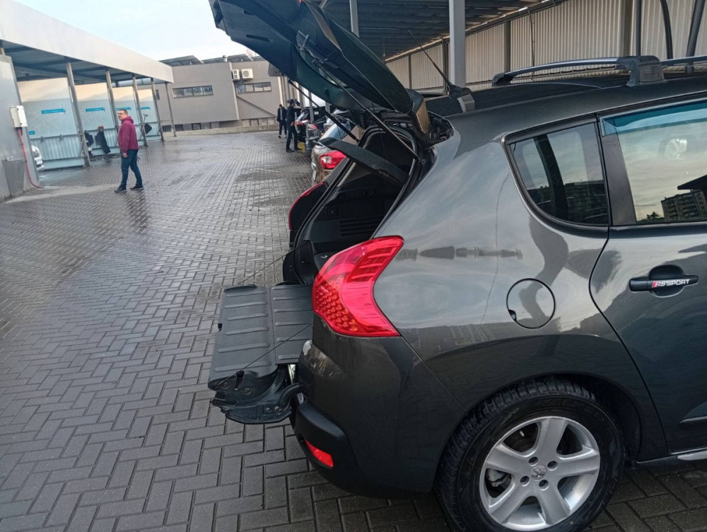 Peugeot 3008 Chişinău - fotografie 9