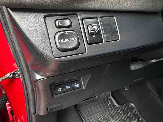 Toyota Yaris Кишинёв