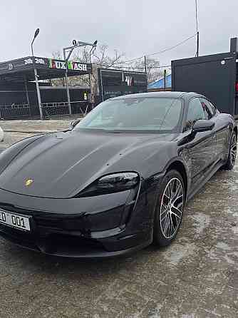 Porsche Taycan Кишинёв