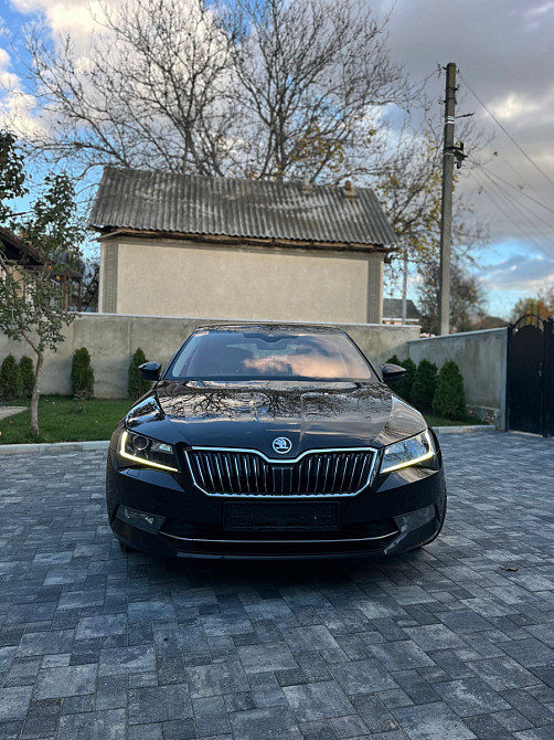 Skoda Superb Кишинёв - изображение 3