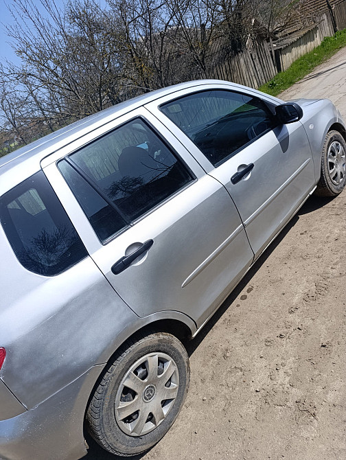 Mazda 2 Chişinău - fotografie 1