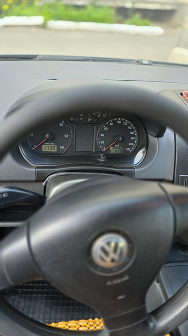 Volkswagen Polo Chişinău - fotografie 5