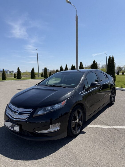 Продаётся Chevrolet Volt 2012 года в максимальной комплектации. Тирасполь - изображение 3