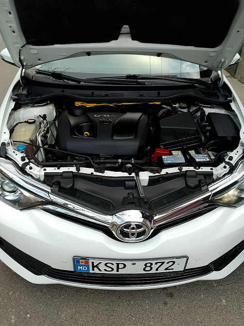 Toyota Auris Кишинёв - изображение 4