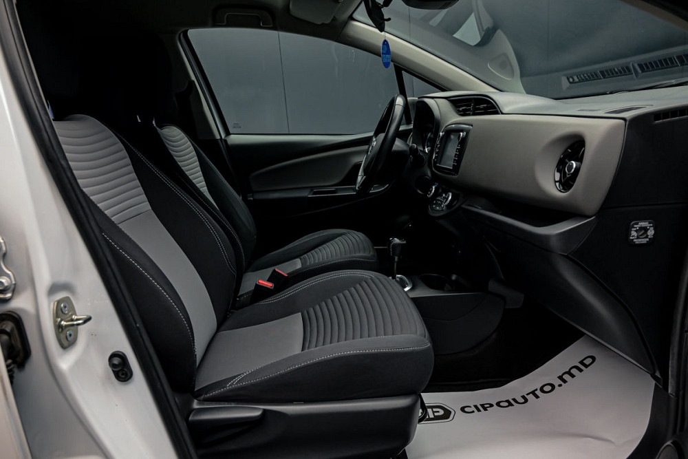 Toyota Yaris Кишинёв - изображение 8