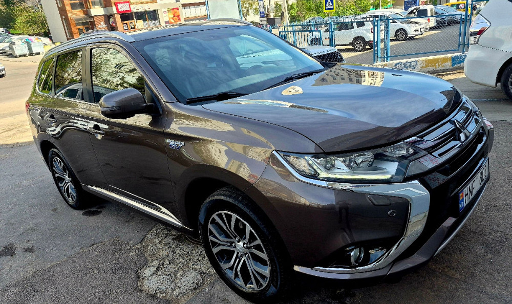 Mitsubishi Outlander Кишинёв - изображение 2