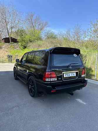Lexus LX470 Бендеры