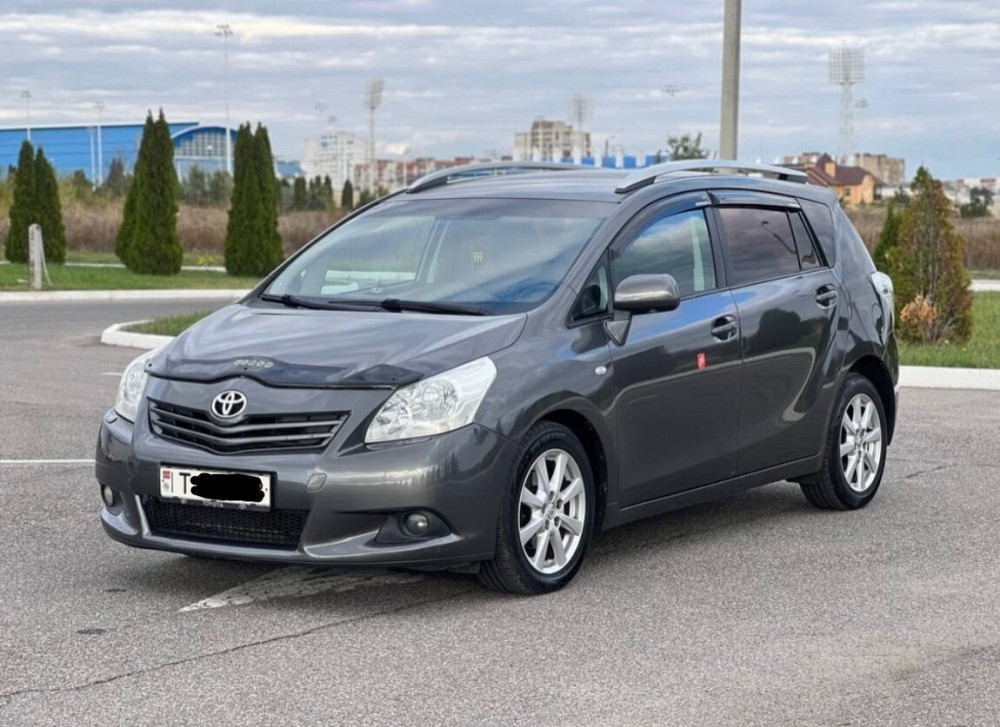 Продам Toyota Verso 2011 Год. 2.0 дизель D4D, механика, клима Бендеры - изображение 2