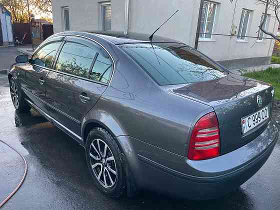 Skoda SuperB 1,9 tdi (130 л. с), Автомат. Тирасполь