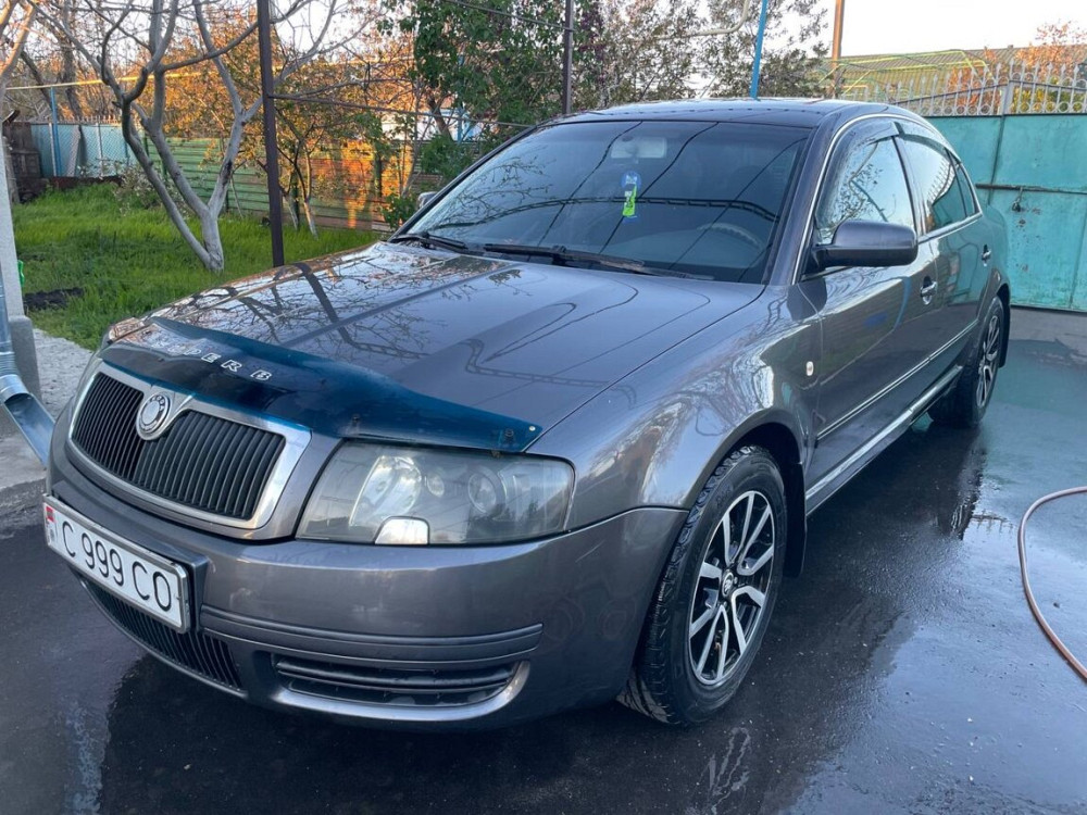 Skoda SuperB 1,9 tdi (130 л. с), Автомат. Tiraspol - fotografie 1