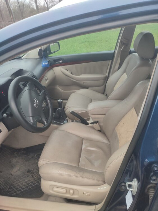 Toyota avensis T25 2004 2.0 d4d Тирасполь - изображение 3