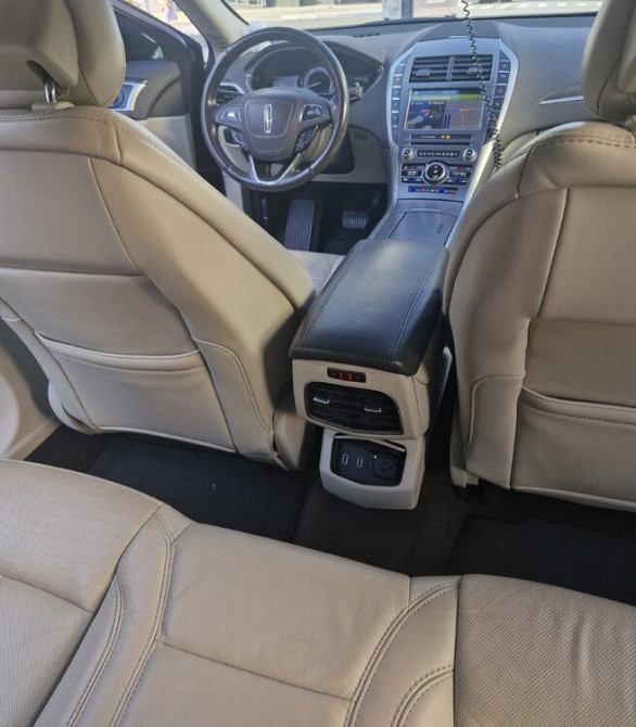 Lincoln MKZ - максимальная комплектация 2019г. в. Срочная цена! Tiraspol - fotografie 2