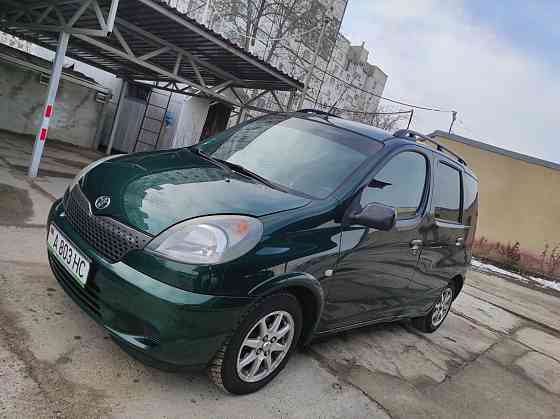 Компактная экономная Toyota Yaris Verso Тирасполь