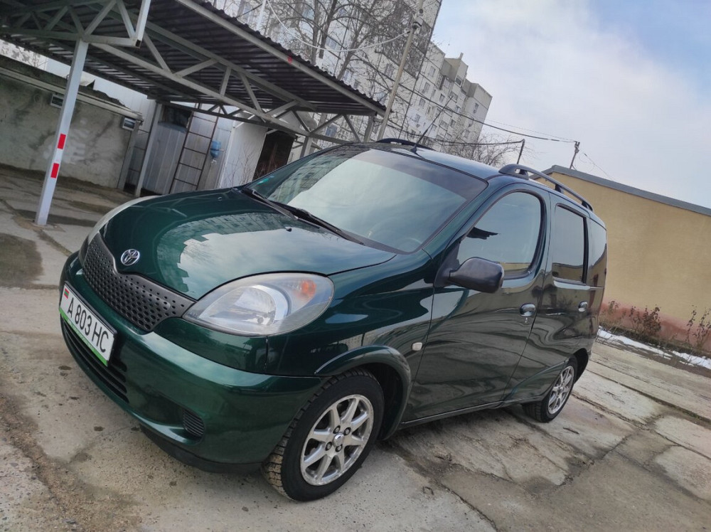 Компактная экономная Toyota Yaris Verso Тирасполь - изображение 2