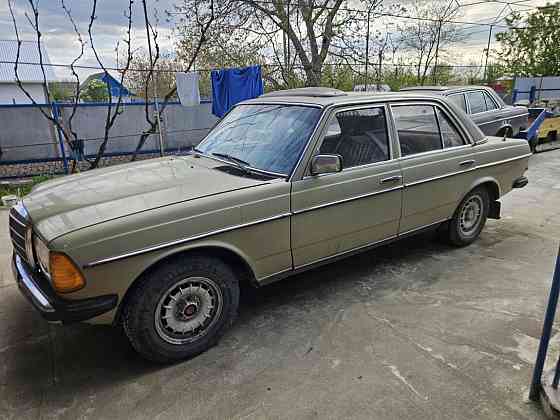 ПРОДАМ Мерседес 123 2.4 дизель Dnestrovsc