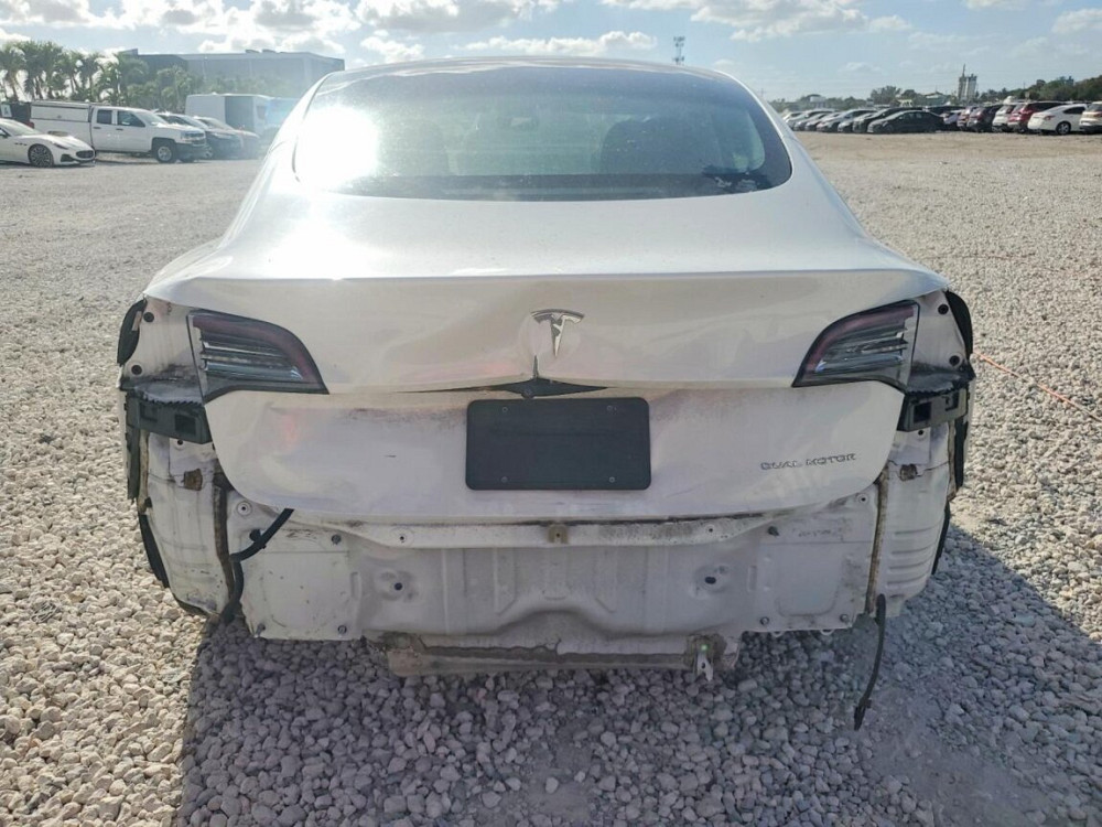 2022 TESLA MODEL 3 Tiraspol - fotografie 8