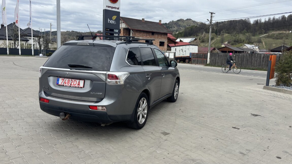 Mitsubishi Outlander Тирасполь - изображение 6
