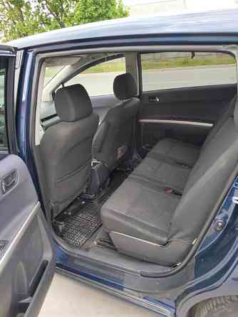 Toyota Corolla Verso 2006 год на нейтральных номерах Турбодизель 2.2, Tiraspol