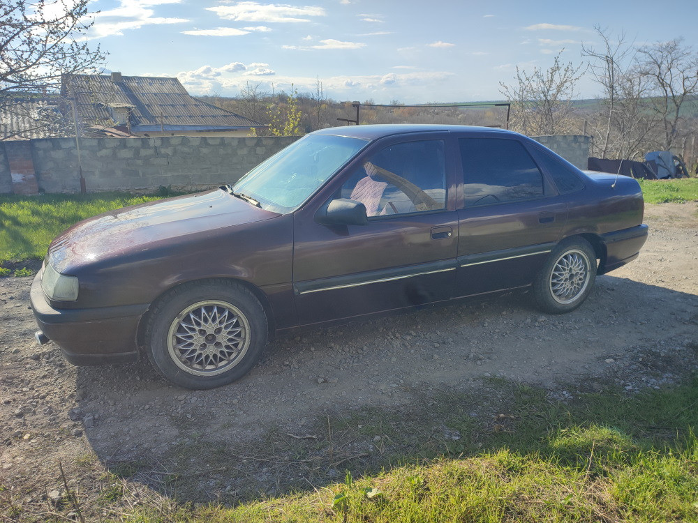 Opel Vectra, бензин, 1.8 литра, 1993 г. Рыбница - изображение 3