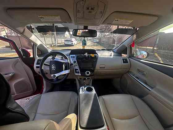 Продам Prius V 2012 Рыбница