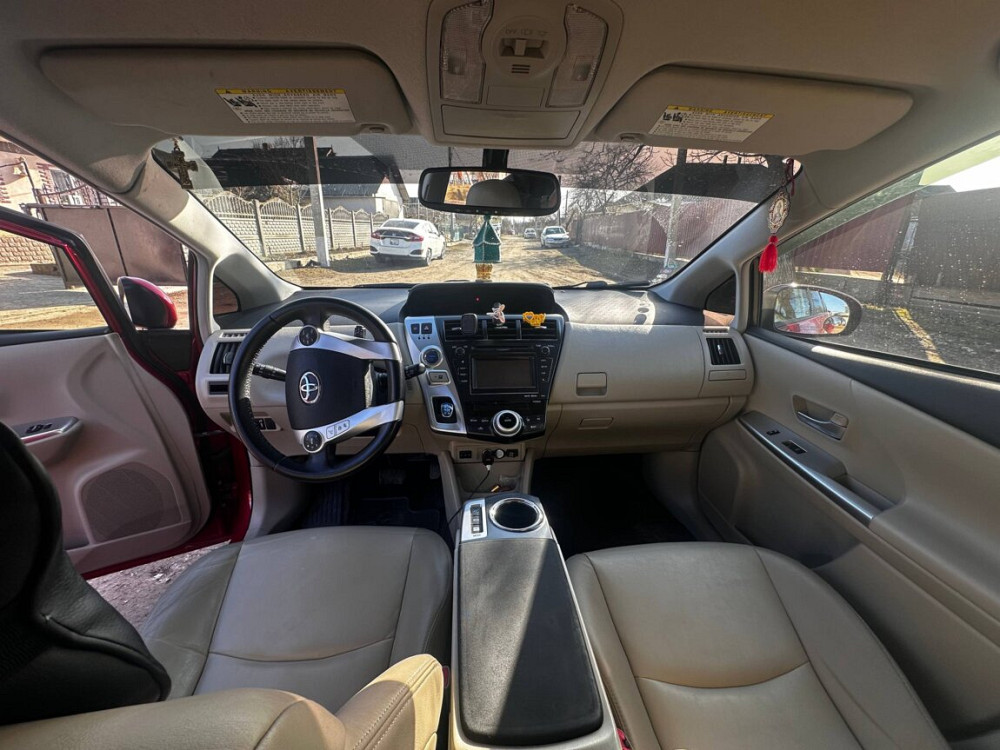 Продам Prius V 2012 Рыбница - изображение 3