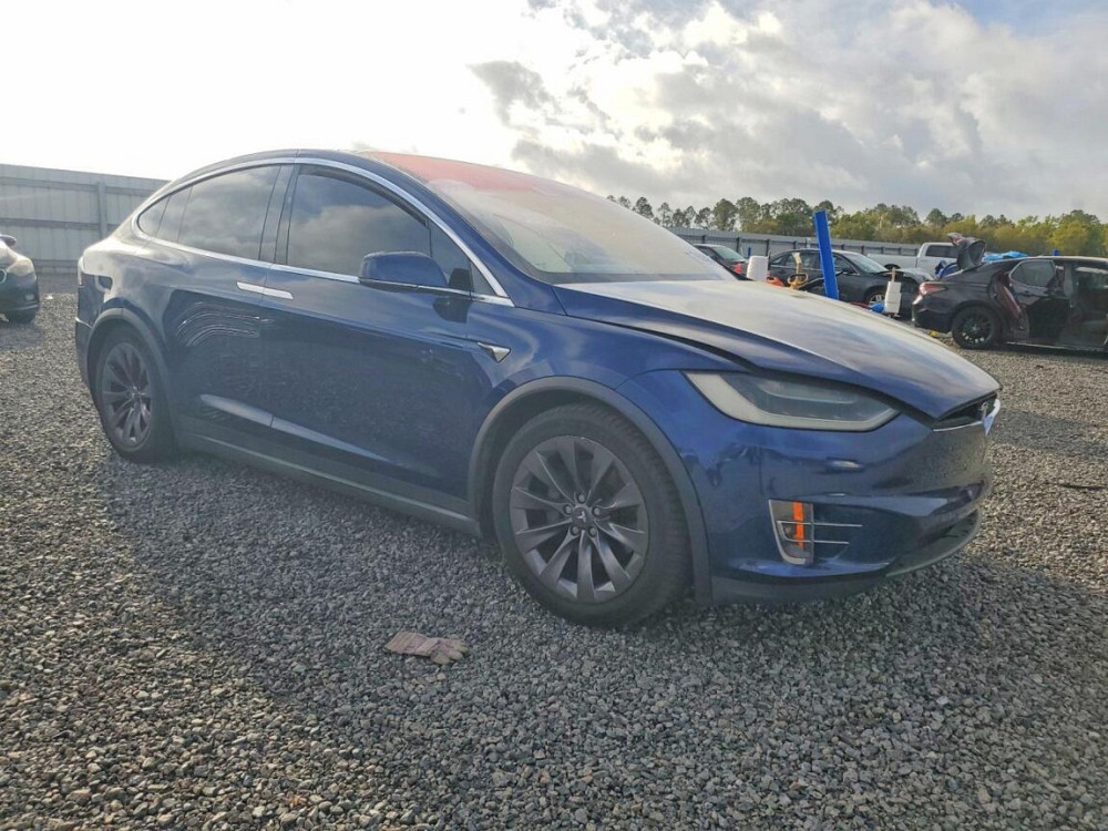 2018 TESLA MODEL X Tiraspol - fotografie 2