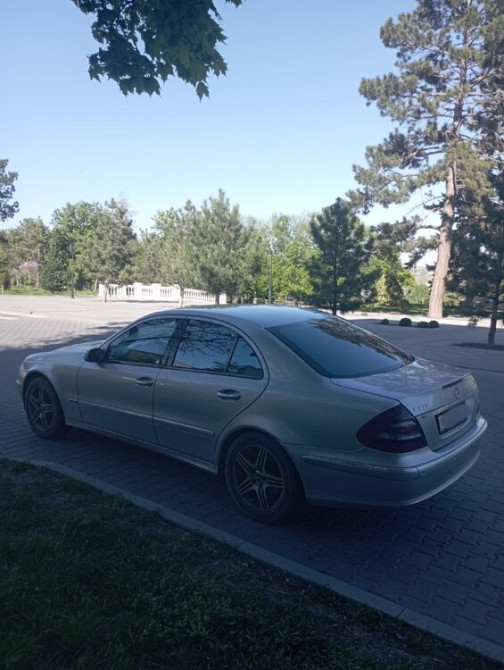 211 Mercedes 2.7cdi. АКПП. Avangard. Номера ПМР Bender - fotografie 5