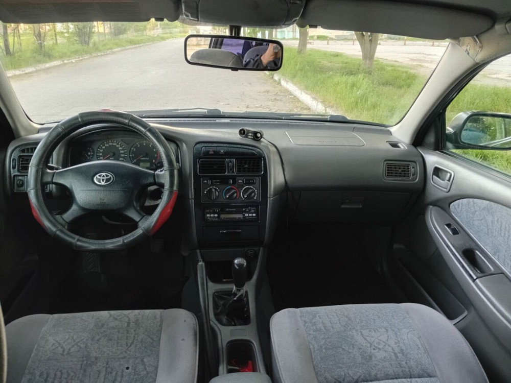 Продам Toyota Avensis Bender - fotografie 7