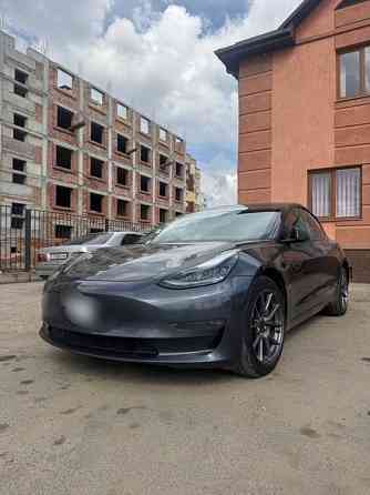 Продам Tesla 3,Long range, dual motor Тирасполь