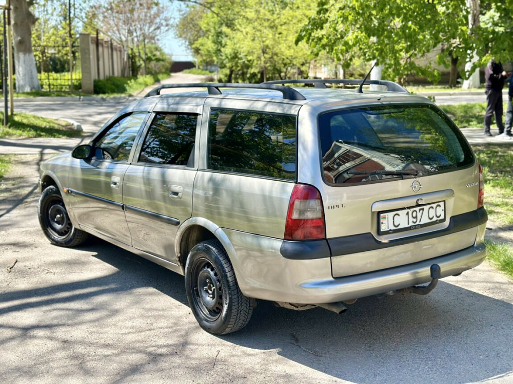 Opel Vectra B 1997 г/в, 2.0 Турбо Дизель. Торг/Автокредит Тирасполь - изображение 4
