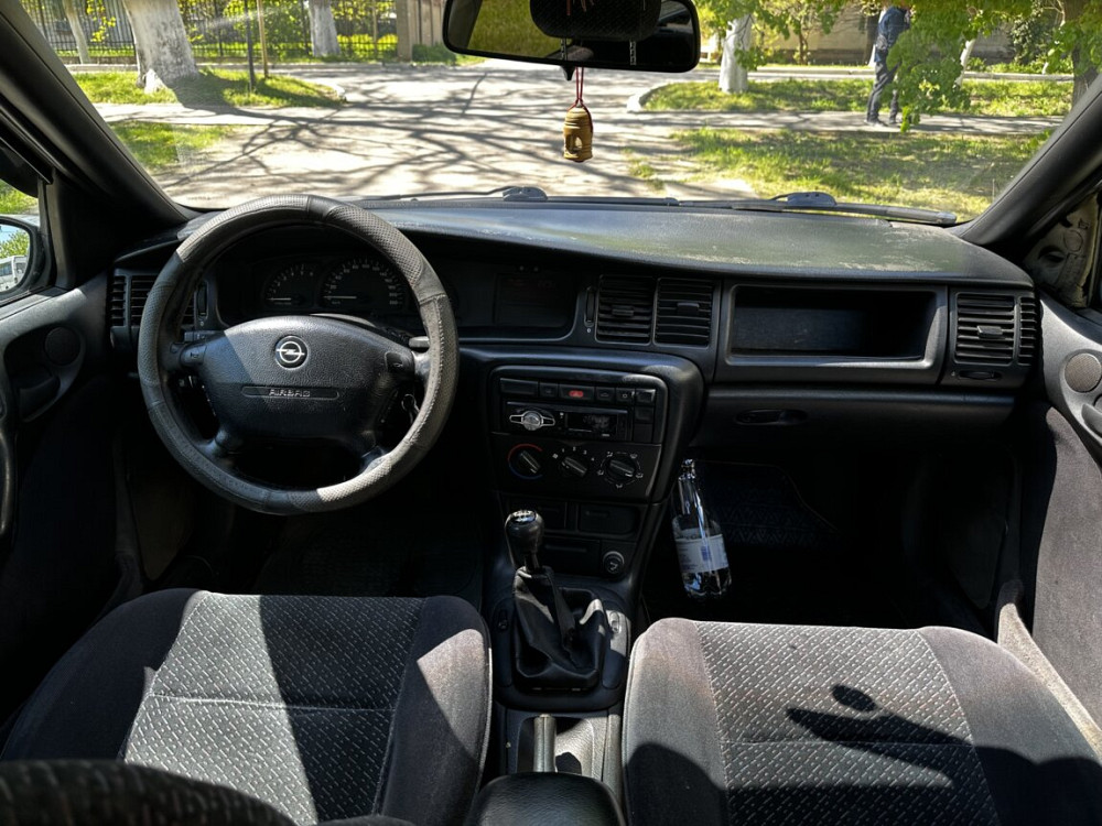 Opel Vectra B 1997 г/в, 2.0 Турбо Дизель. Торг/Автокредит Тирасполь - изображение 6
