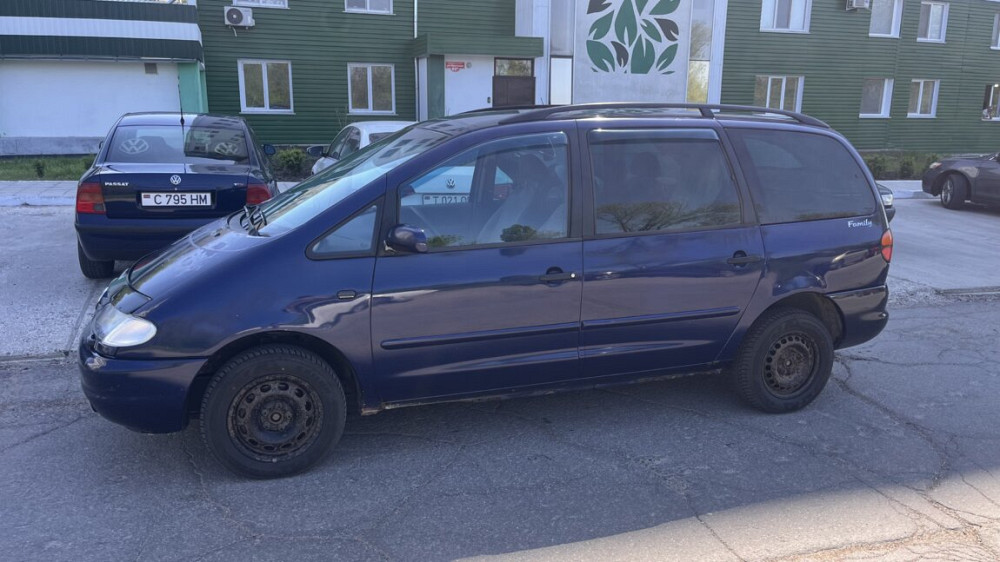 VW Sharan 1.9 tdi Tiraspol - fotografie 2