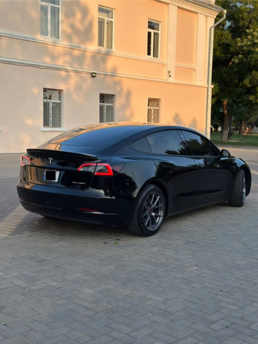 TESLA MODEL 3 DUAL MOTOR(Рест) ОБМЕН Тирасполь - изображение 4